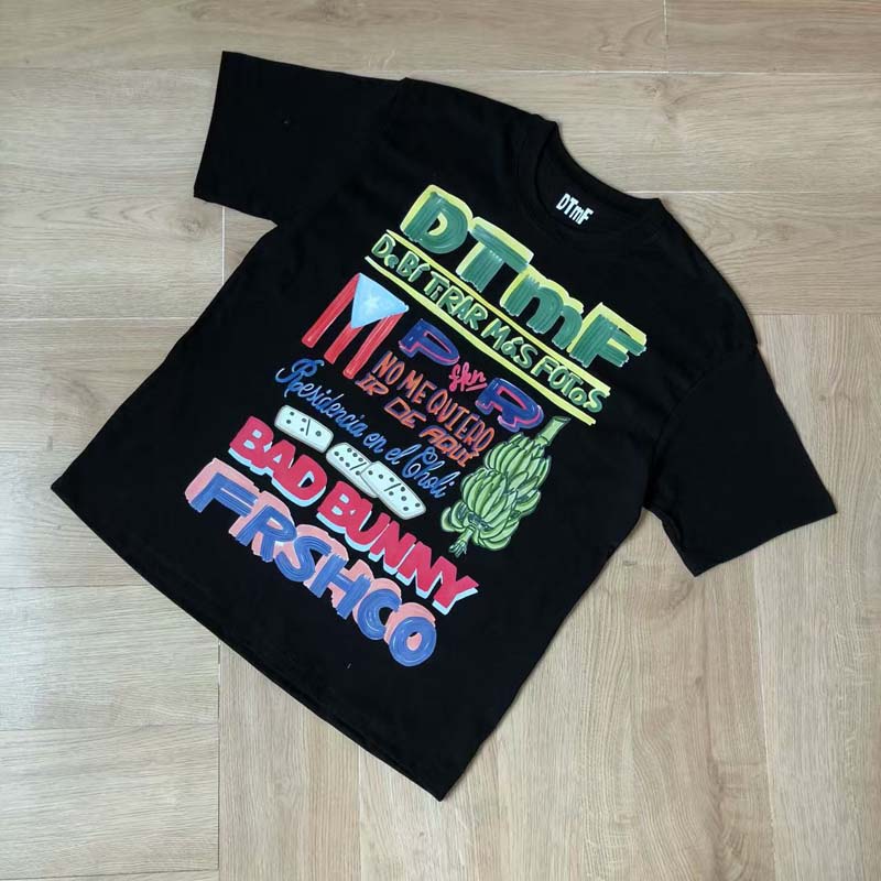 Foto Street Fashion - เสื้อยืด Debi Tirar Mas Fotos แฟชั่นไฮสตรีท