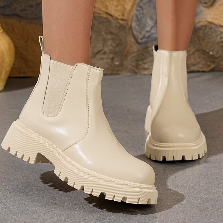 รองเท้าบูทสั้นผู้หญิงแบบหนาคลา - Street Fashion Winter 2025 บทวิจารณ์และราคา
