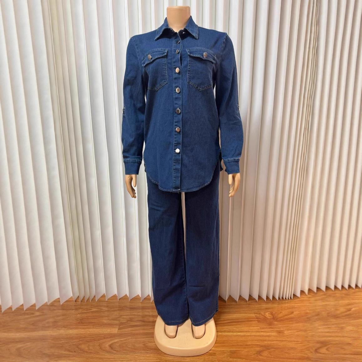 ชุดยีนส์ 2 ชิ้น เสื้อเชิ้ตเดนิ - Street Fashion Jeans Women บทวิจารณ์และราคา