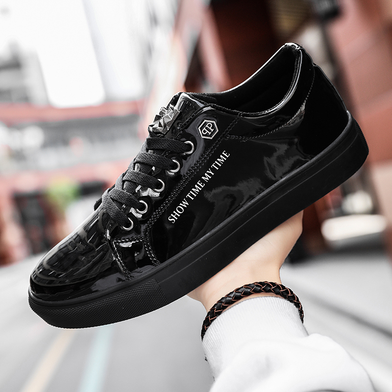 รองเท้าผ้าใบลำลองผู้ชายสุดหรู  - Street Fashion Walking บทวิจารณ์และราคา