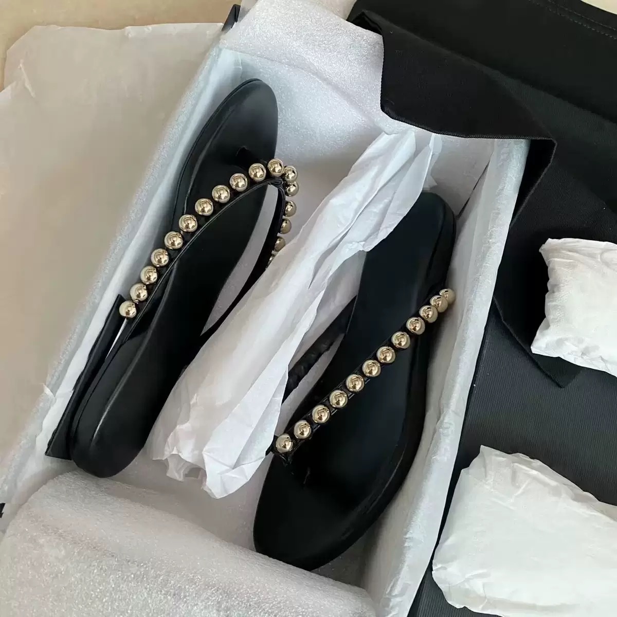 รองเท้าแตะผู้หญิงแฟชั่นประดับม - Street Fashion Walking บทวิจารณ์และราคา