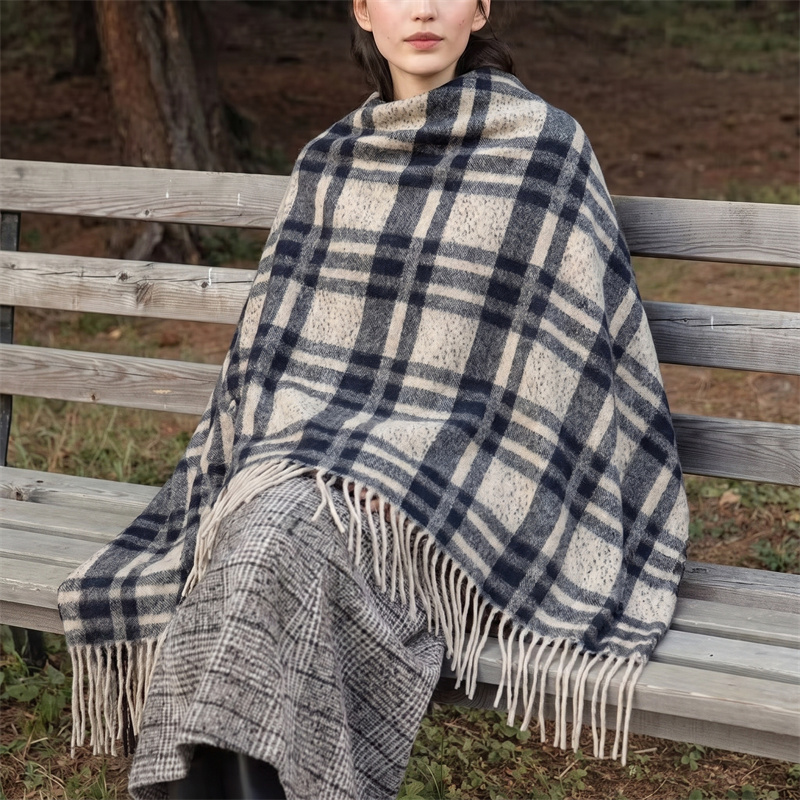 ผ้าคลุมไหล่ลายตารางหนัก 750 กร - Street Fashion Hijab บทวิจารณ์และราคา