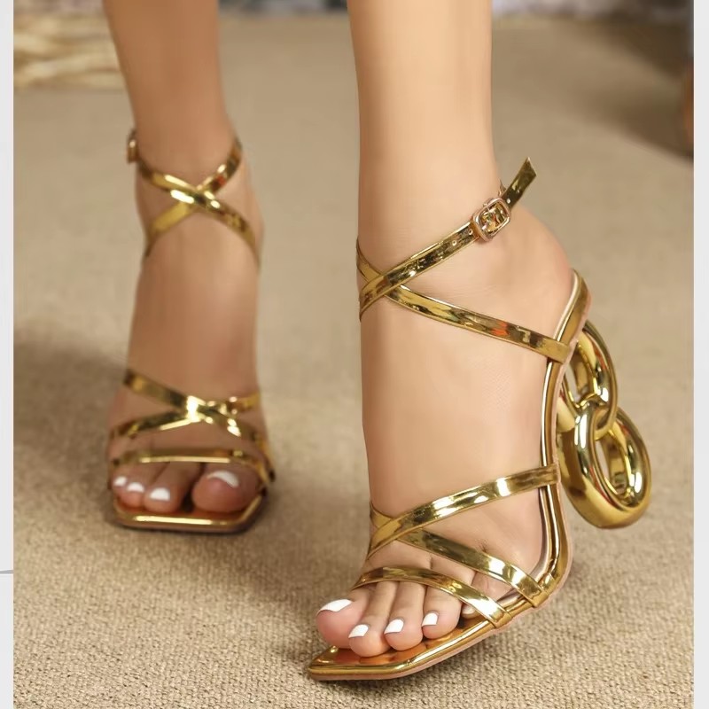 Eilyken รองเท้าแตะผู้หญิงแฟชั่ - Street Fashion Lady บทวิจารณ์และราคา