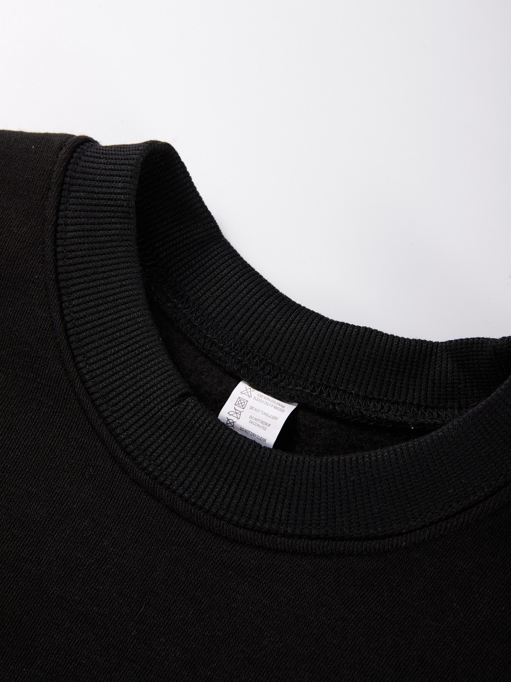 เสื้อสเวตเชิ้ตผู้ชายพิมพ์ลายตั - High Street Fashion New York บทวิจารณ์และราคา